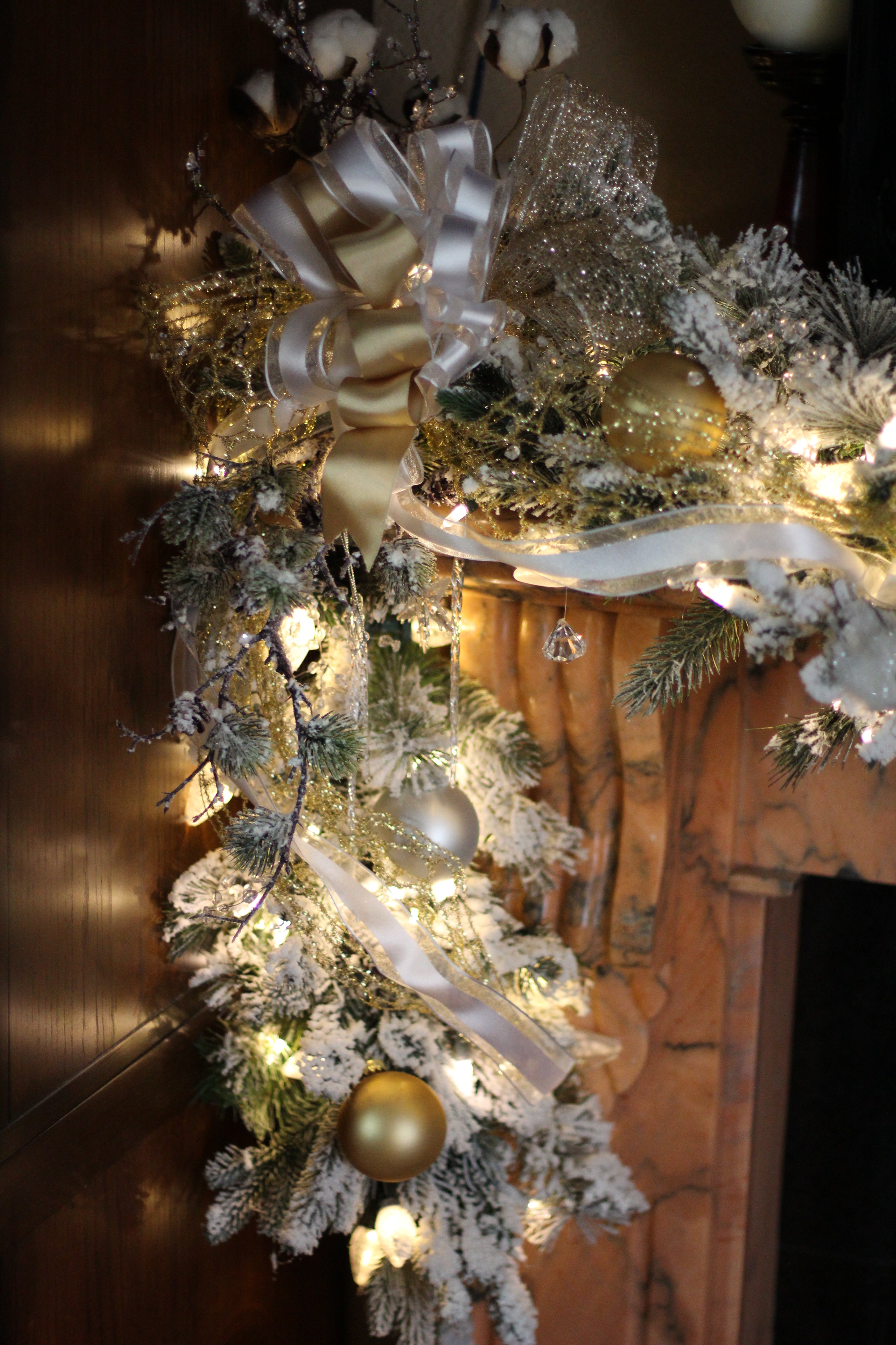 SnoFlock Premium, Genuine Original Snow Flocking Powder — 5 Pound Box [2.27kg] image 7