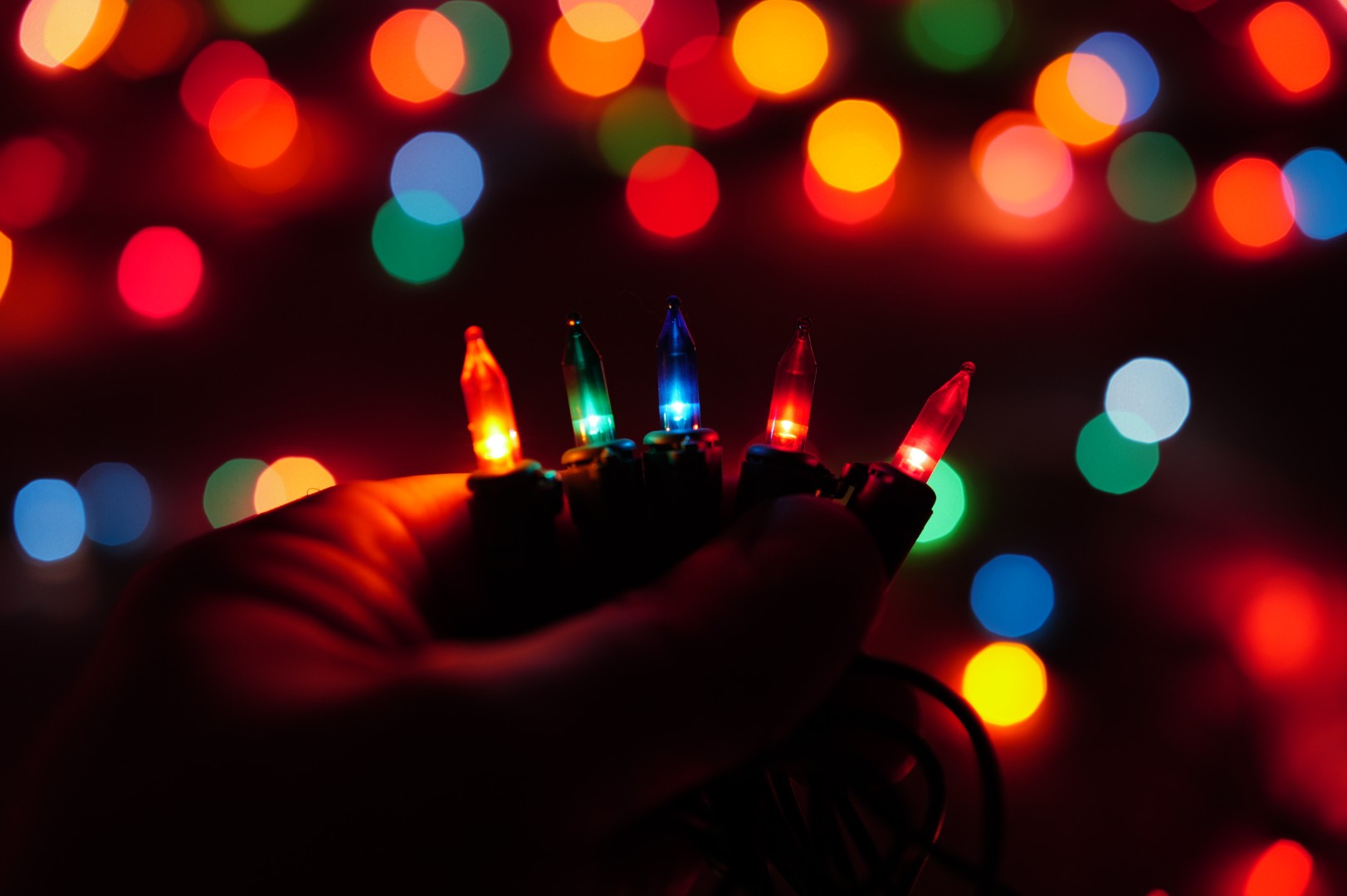 Classic Multi light set that looks just as warm as traditional incandescent sets!